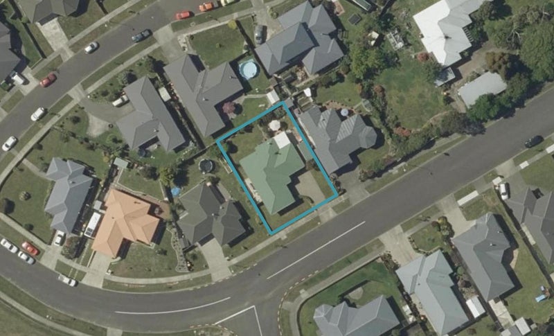 105 Peter Hall Drive, Kelvin Grove, Palmerston North - Carousel 1