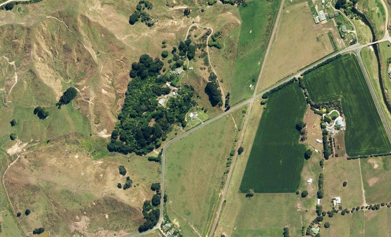 257 Mahanga Road, Māhia - Carousel 1