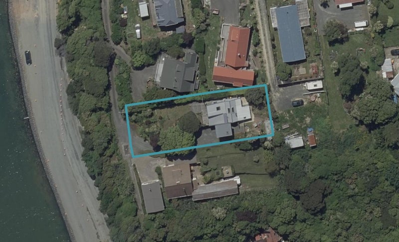 14 Arnott Street, Portobello, Dunedin - Carousel 1