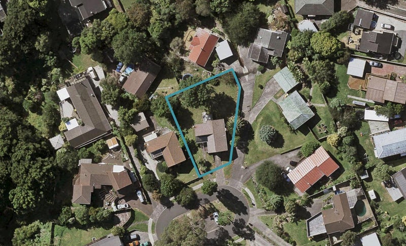 18 Palmetto Place, Goodwood Heights, Auckland - Carousel 1