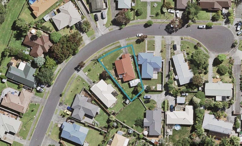 33 Waimoko Glen, Swanson, Auckland - Carousel 1