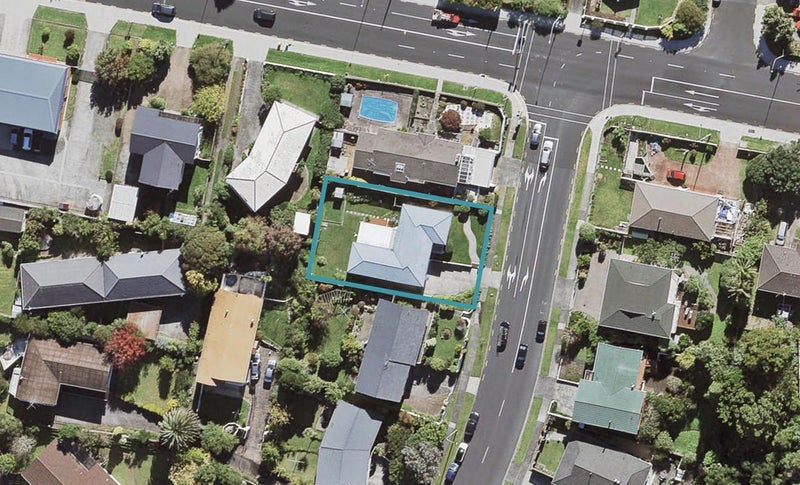 3 Chelsea View Drive, Chatswood, Auckland - Carousel 1