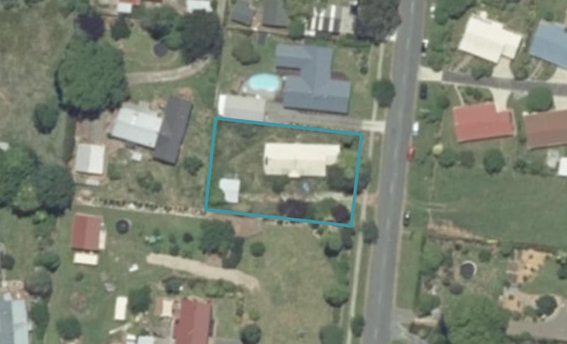 300 Ross Street, Pirongia, Pirongia - Carousel 1