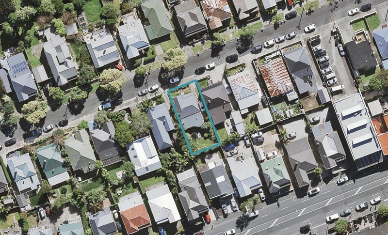 34 First Avenue, Kingsland, Auckland - Carousel 1