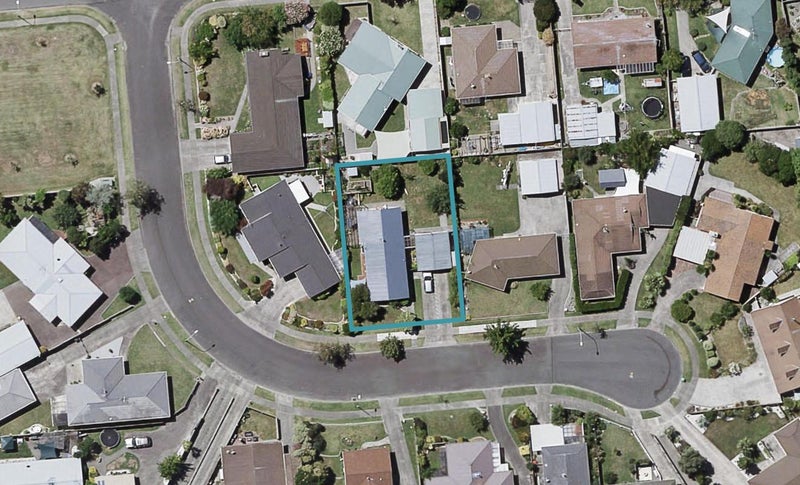 5 Cardiff Place, Tamatea, Napier - Carousel 1