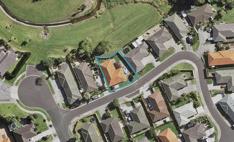 6 Gerona Crescent, Hillpark, Auckland - Carousel 1