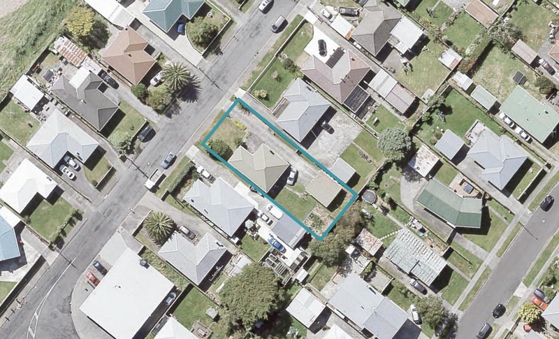 12 Ruthven Road, Wainuiomata, Lower Hutt - Carousel 1