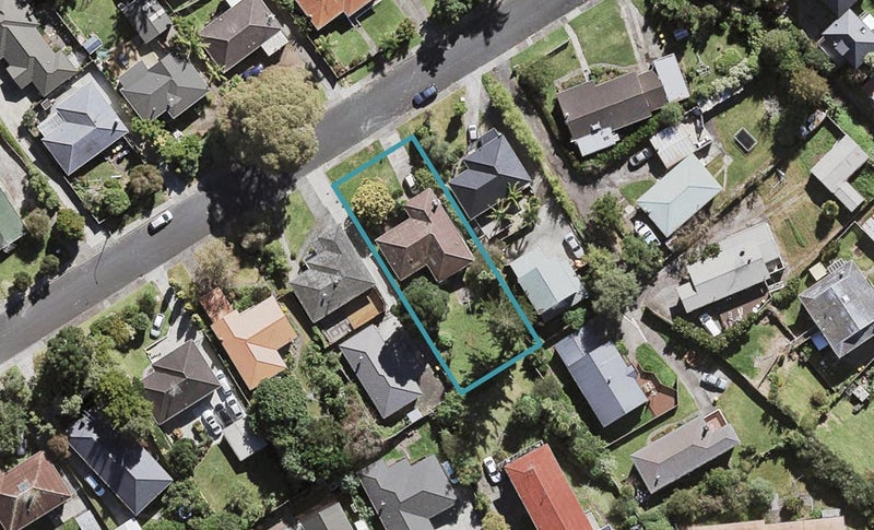 75 Marlborough Avenue, Glenfield, Auckland - Carousel 1