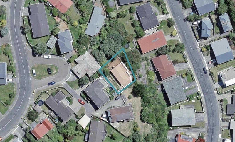 69A Thurleigh Grove, Karori, Wellington - Carousel 1