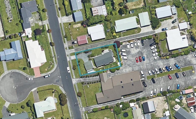 11 Kingdom Drive, Fairy Springs, Rotorua - Carousel 1