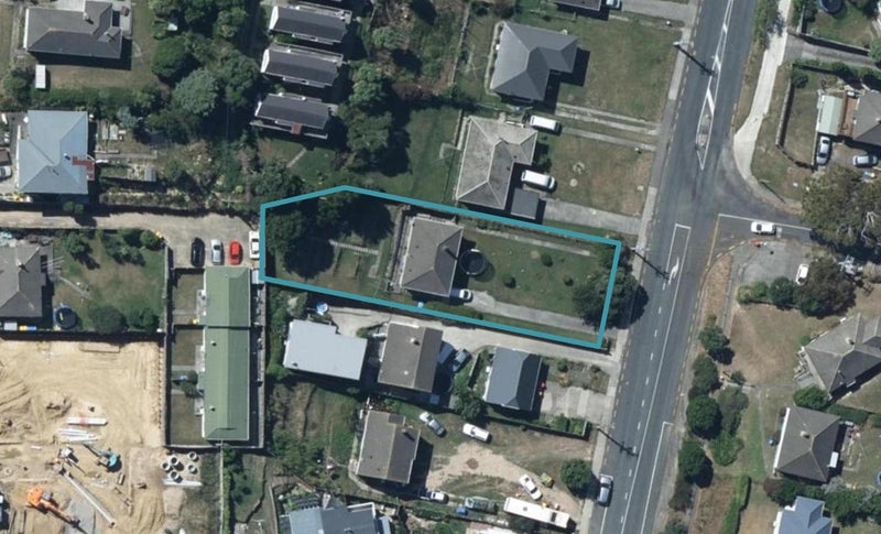 43 Dimock Street, Titahi Bay, Porirua - Carousel 1