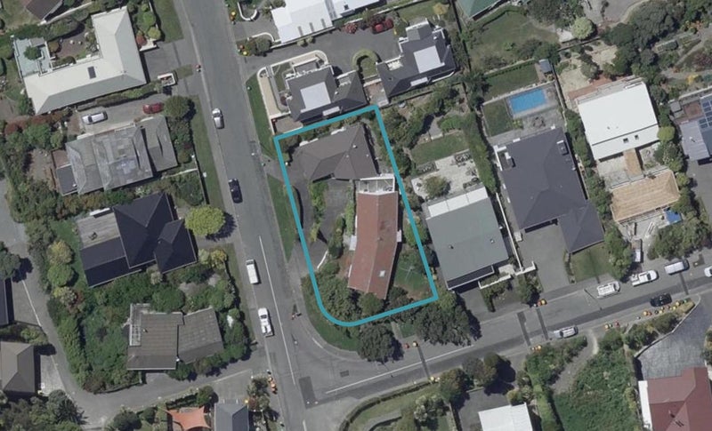 2/81 Cannon Hill Crescent, Mount Pleasant, Christchurch - Carousel 1