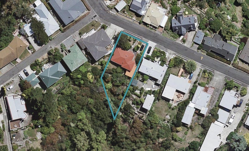16 Havelock Road, Hospital Hill, Napier - Carousel 1