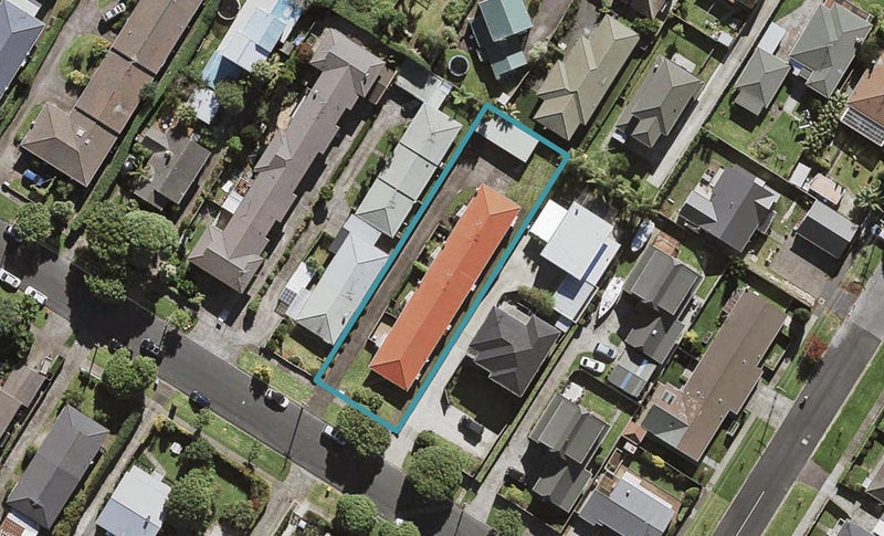 1/53 Rawhiti Road, Onehunga, Auckland - Carousel 1