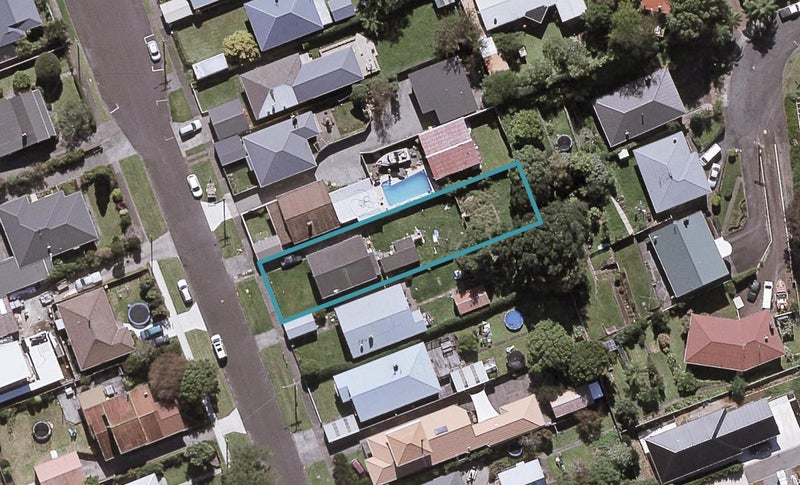 23 Lyn Street, Lynmouth, New Plymouth - Carousel 1