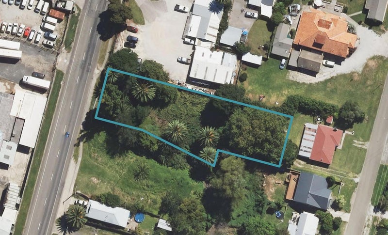 17 Hirini Street, Kaiti, Gisborne - Carousel 1