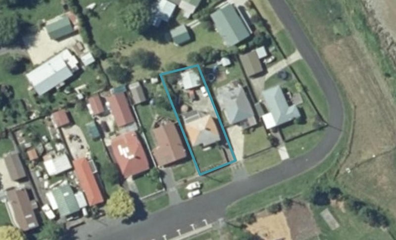 6 Raratuna Street, Thames - Carousel 1
