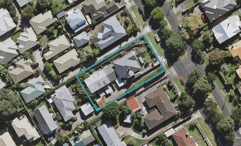 2/66 Moana Avenue, Onehunga, Auckland - Carousel 1