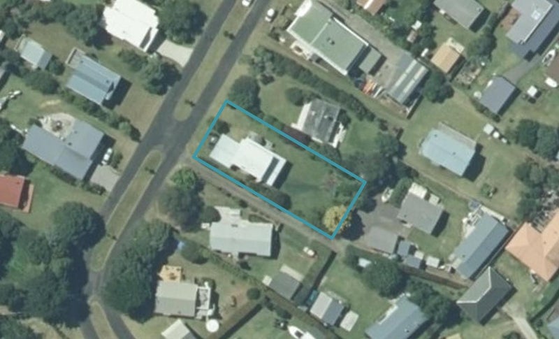 9 Robyn Crescent, Hahei, Whitianga - Carousel 1