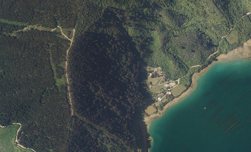 703 Bill Bryants Road, SQUALLY COVE, FRENCH PASS - Carousel 1