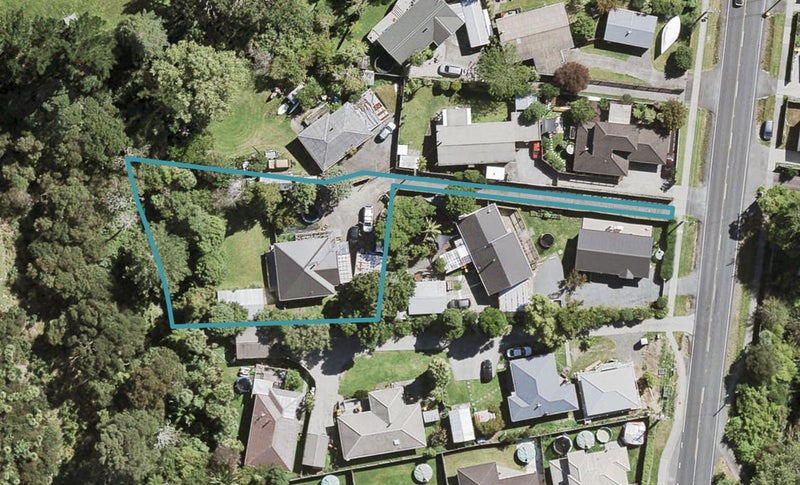 11 Candia Road, Swanson, Auckland - Carousel 1