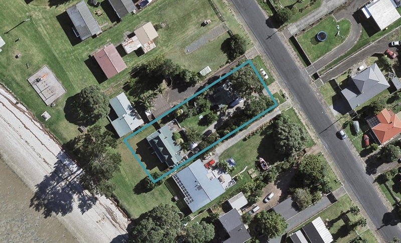 31 Ronald Avenue, Waiuku - Carousel 1