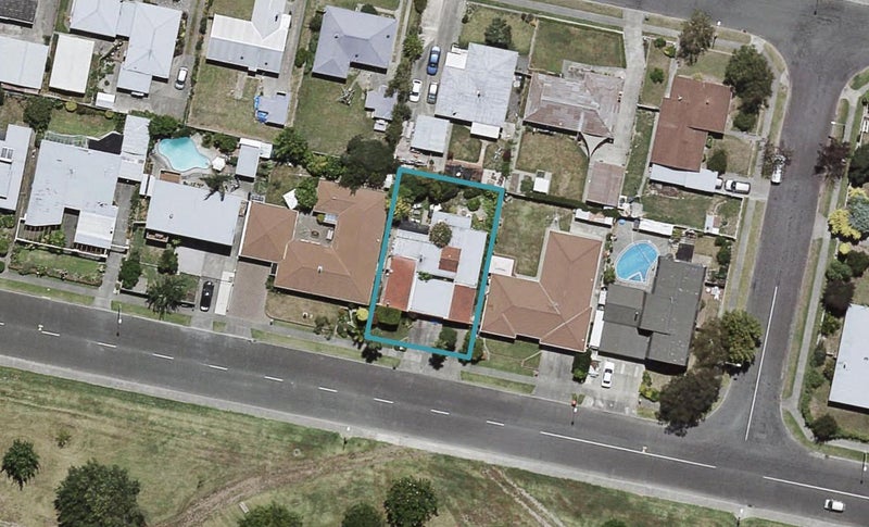 98 Freyberg Avenue, Tamatea, Napier - Carousel 1