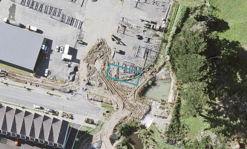5 Unga Place, Beachlands, Auckland - Carousel 1