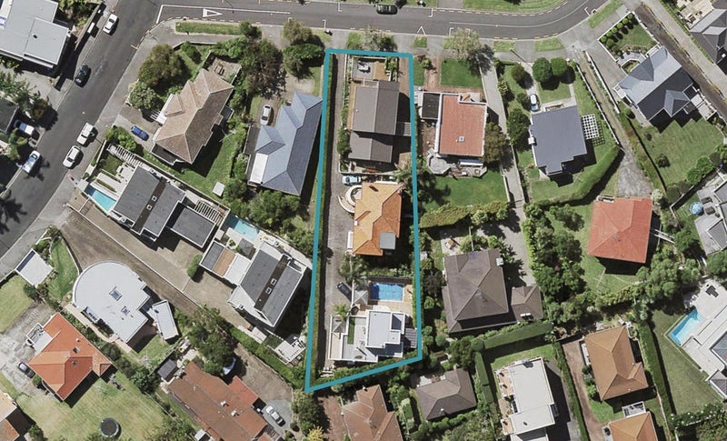 18 Rewiti Street, Orakei, Auckland - Carousel 1