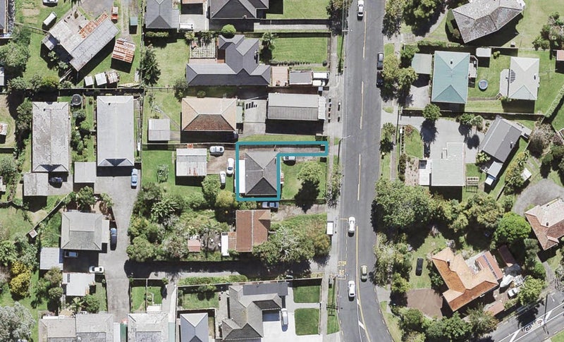 145A Astley Avenue, New Lynn, Auckland - Carousel 1