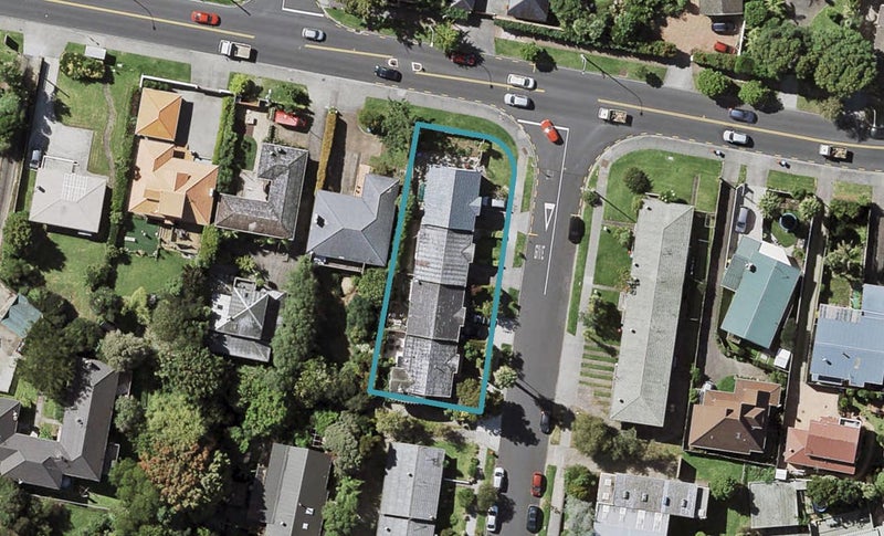 1/1 Thatcher Street, Mission Bay, Auckland - Carousel 1