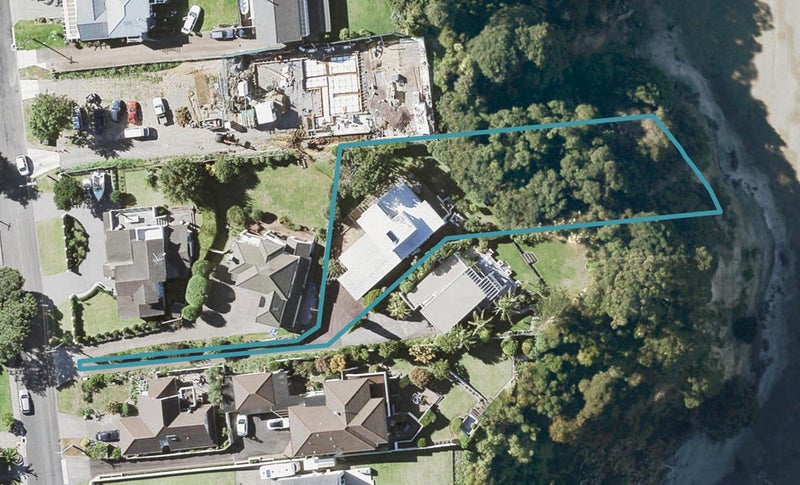 125 Pah Road, Cockle Bay, Auckland - Carousel 1