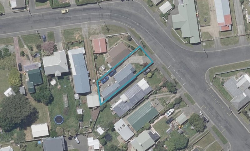 318 Tomahawk Road, Ocean Grove, Dunedin - Carousel 1