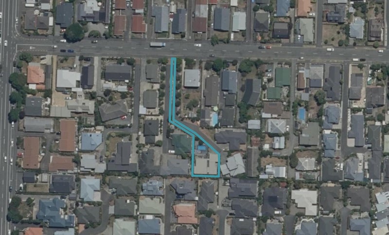 5 Cambria Gardens, The Wood, Nelson - Carousel 1
