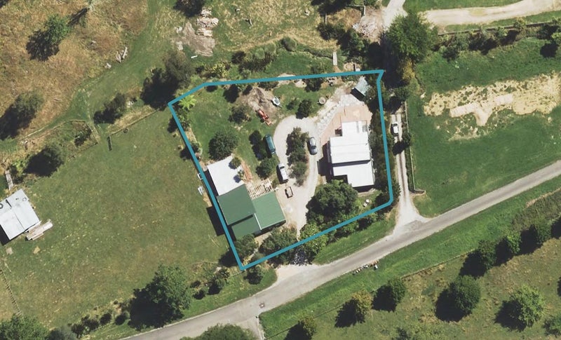 26 Dryden Street, Whataupoko, Gisborne - Carousel 1