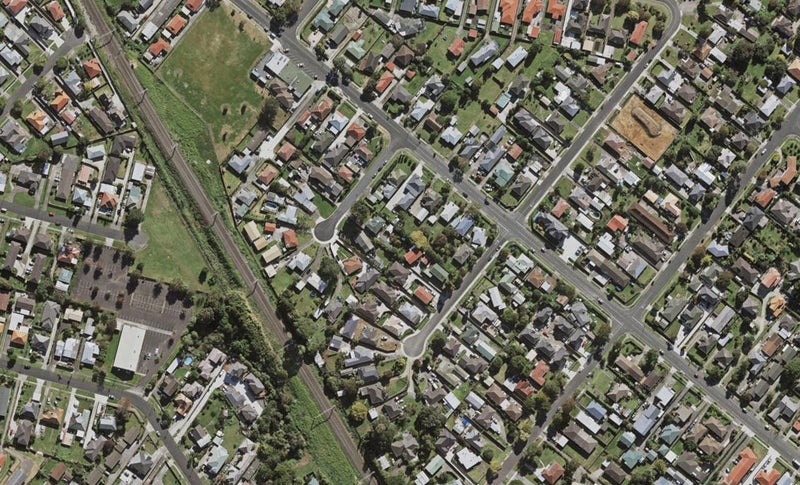 2E Ross Avenue, Papatoetoe, Auckland - Carousel 1