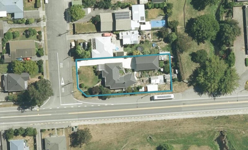 2 Curry Street, Mayfield, Blenheim - Carousel 1