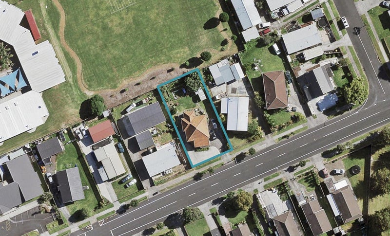 81 Palmers Road, Clendon Park, Auckland - Carousel 1