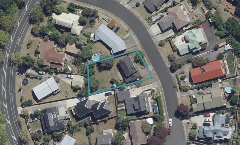 6 Houhere Place, Pukete, Hamilton - Carousel 1