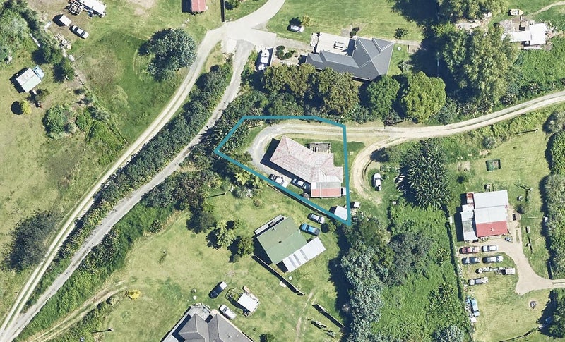 9 Church Road, MAKETU, PAENGAROA - Carousel 1
