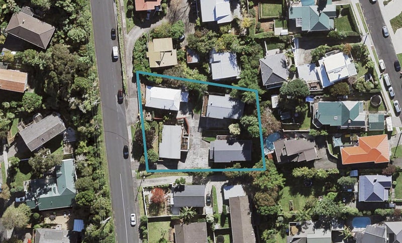 1/28 Colonial Road, Birkenhead, Auckland - Carousel 1