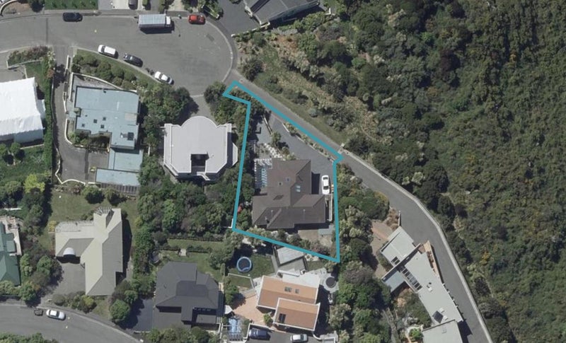 10 Scarff Place, Cashmere, Christchurch - Carousel 1