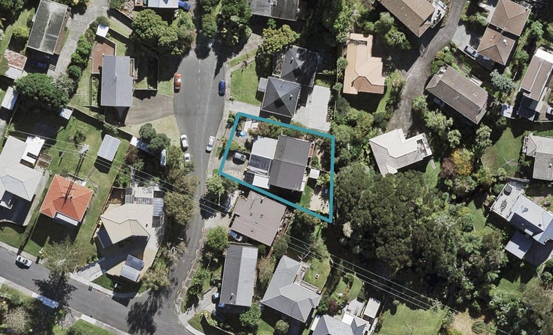 1/2 Braund Place, Glenfield, Auckland - Carousel 1
