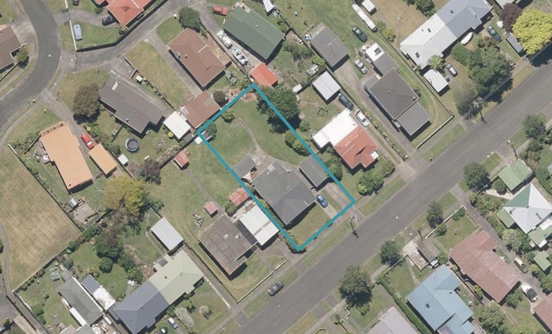 25 Kitchener Street, Whanganui East, Whanganui - Carousel 1