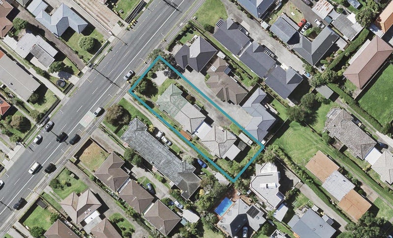 1/14 Shakespeare Road, Milford, Auckland - Carousel 1