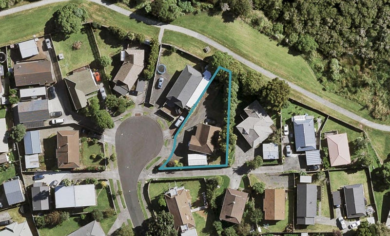 11 Kopu Place, Clendon Park, Auckland - Carousel 1