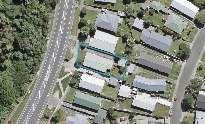 2/1230 Fergusson DR, Brown Owl, Upper Hutt - Carousel 1