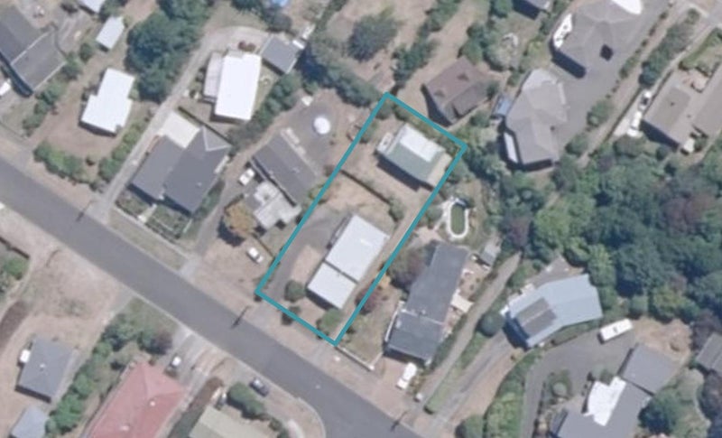 1/16 Ingle Avenue, Waipahihi, Taupo - Carousel 1