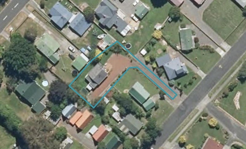63A Arawa Street, Ohakune - Carousel 1