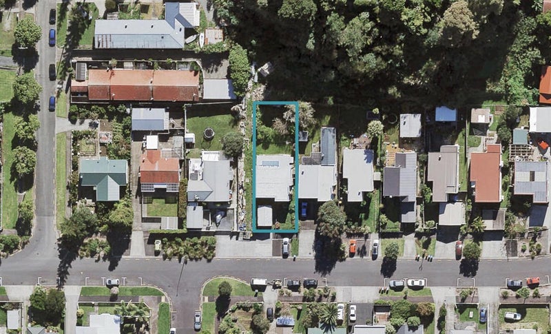74 Ivanhoe Road, Grey Lynn, Auckland - Carousel 1